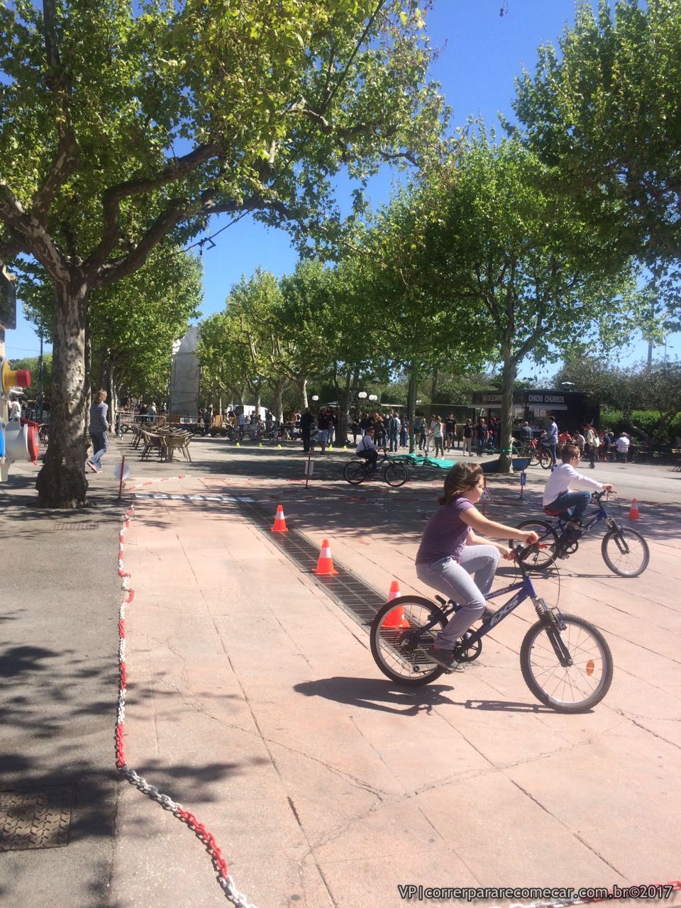 domingo de Páscoa em Sanary sur mer