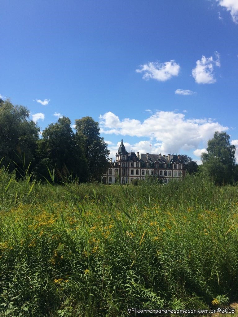 Château de Pourtalès e Forêt de la Robertsau, um percurso dois em um perfeito para se encontrar